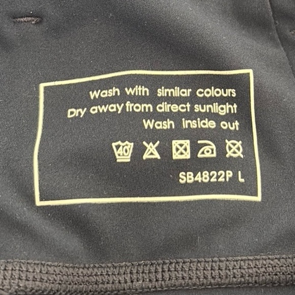 Sweaty Betty Power biker shorts , sz small - Picture 11 of 12